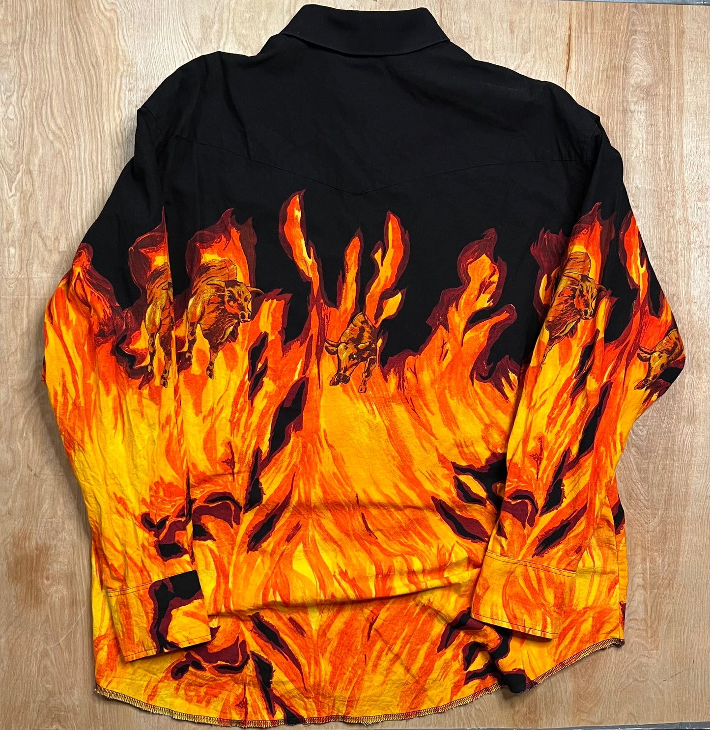 Vintage Wrangler Flames x Bulls Snap Button Western Shirts