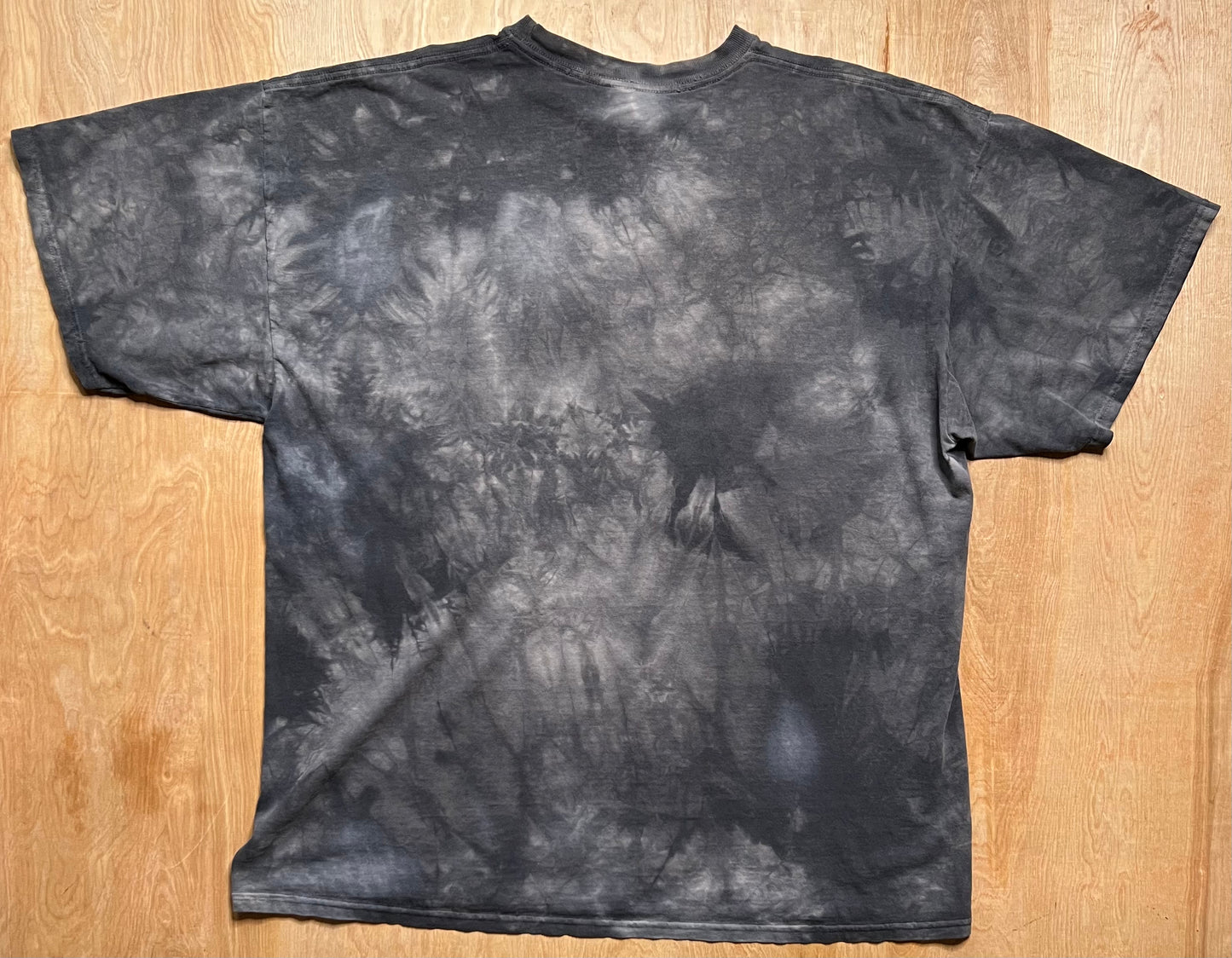 Vintage The Mountains Whitetail Deer T-Shirt