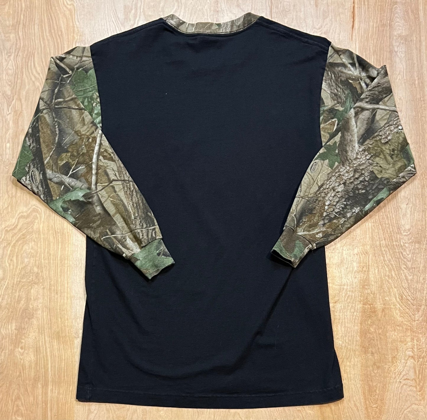 Vintage Leinenkugels Whitetail Deer Long Sleeve Shirt
