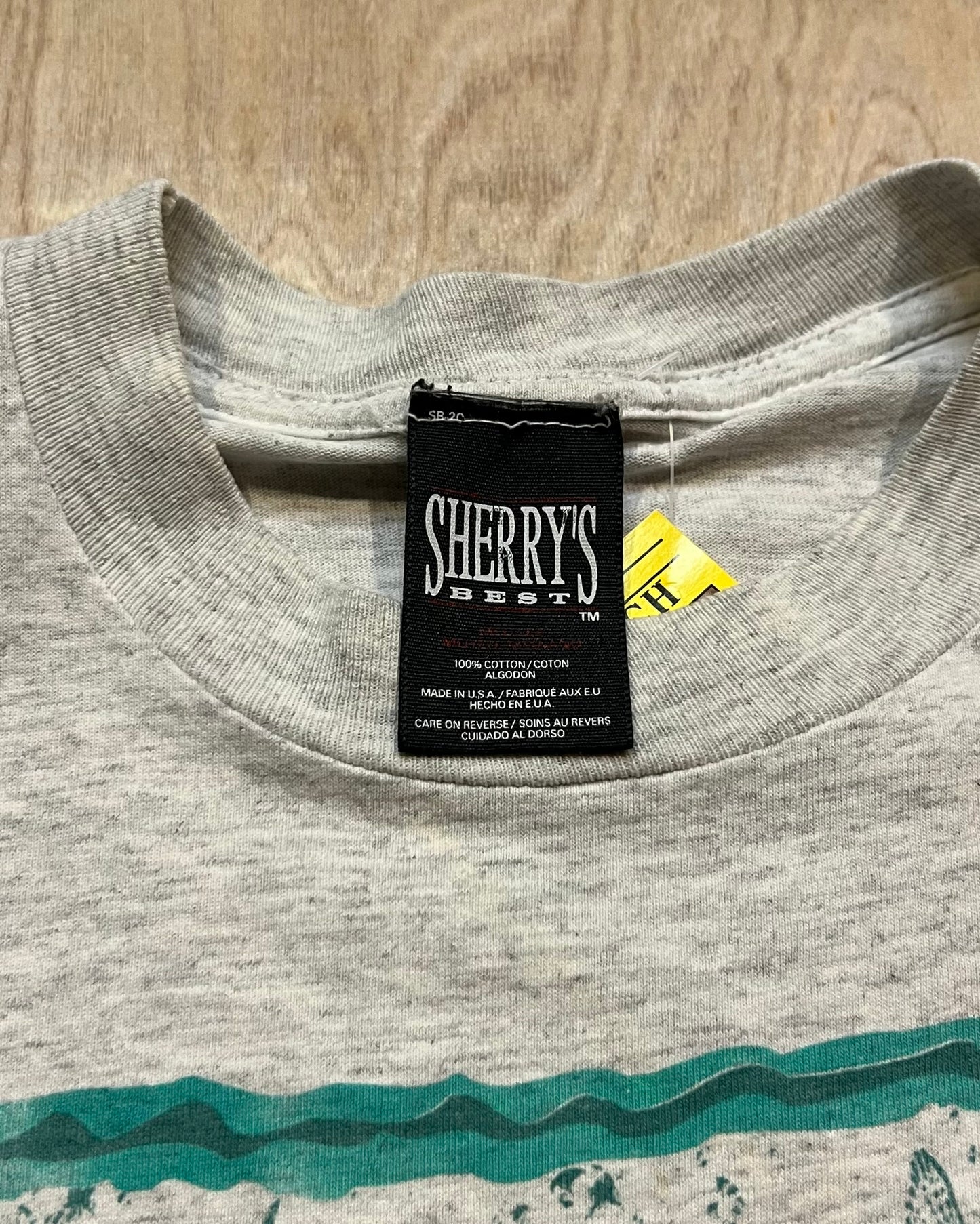 Vintage Untamed Wilderness Sharks x Florida T-Shirt