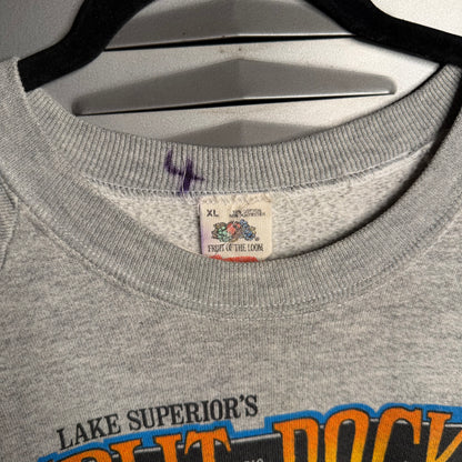 Late 1980’s Great Lakes x Lake Superior Split Rock Light House Fruit of the Loom Crewneck