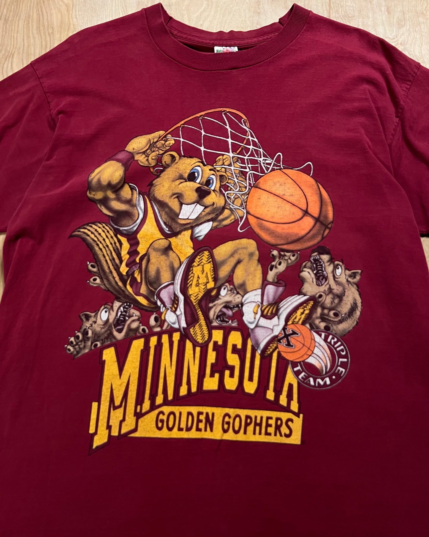 1990's Faded Minnesota Golden Gophers Single Stitch T-Shirt