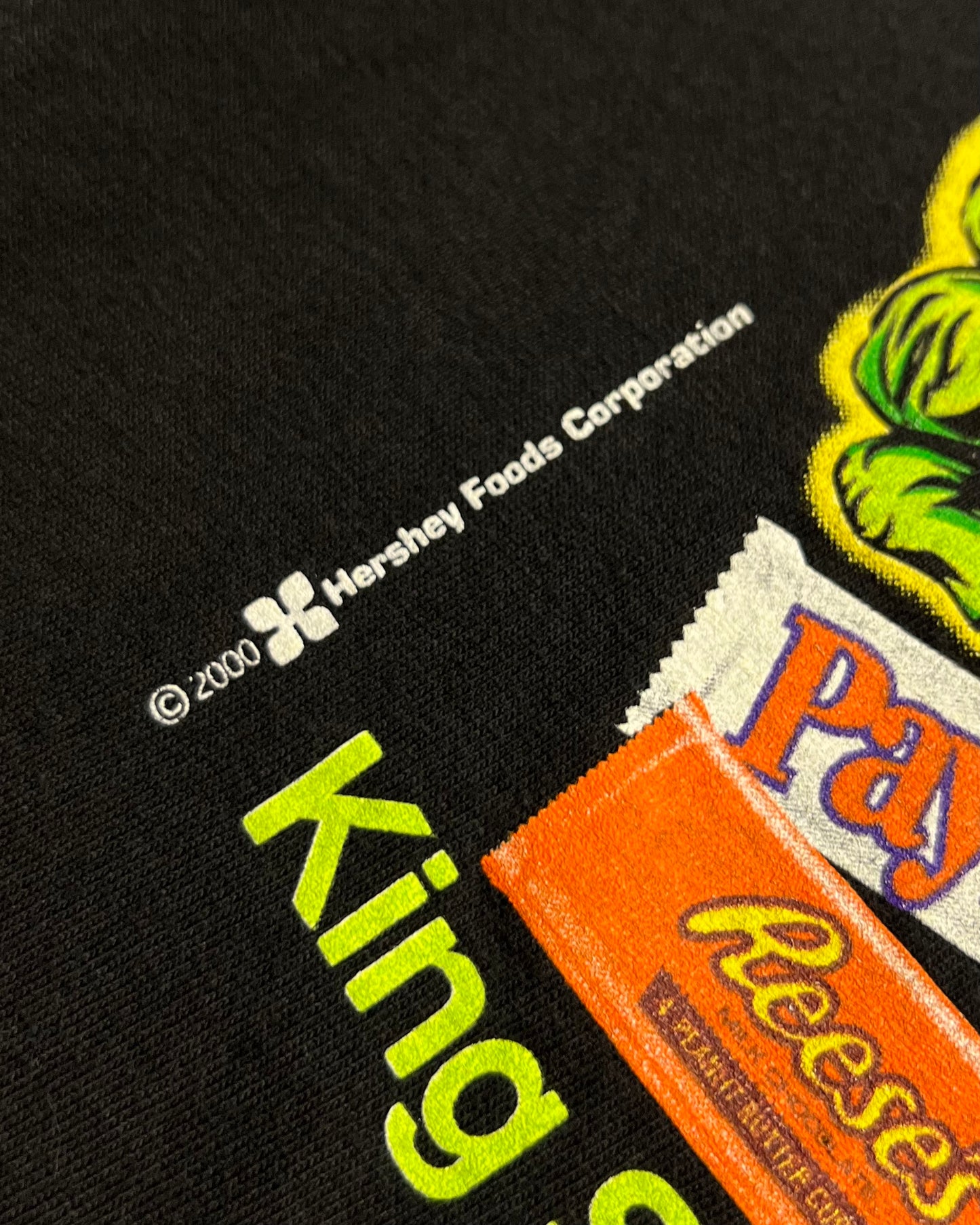 2000 Hershey's King Size Monster Savings Halloween T-Shirt