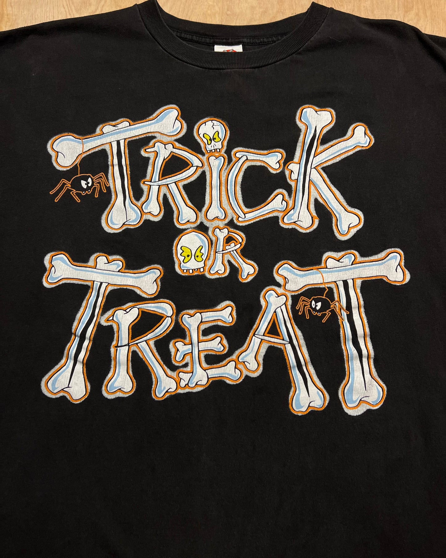 1998 Looney Tunes Trick or Treat T-Shirt