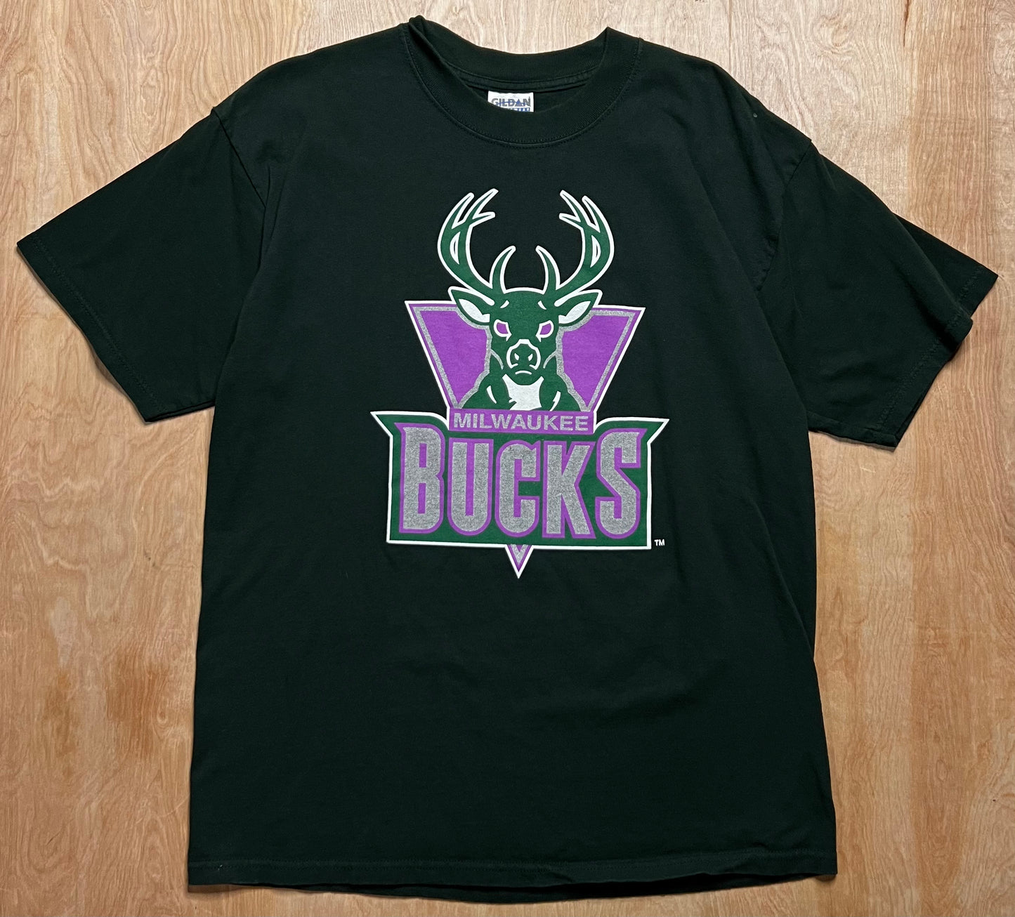 Early 2000's Milwaukee Bucks Retro Logo T-Shirt