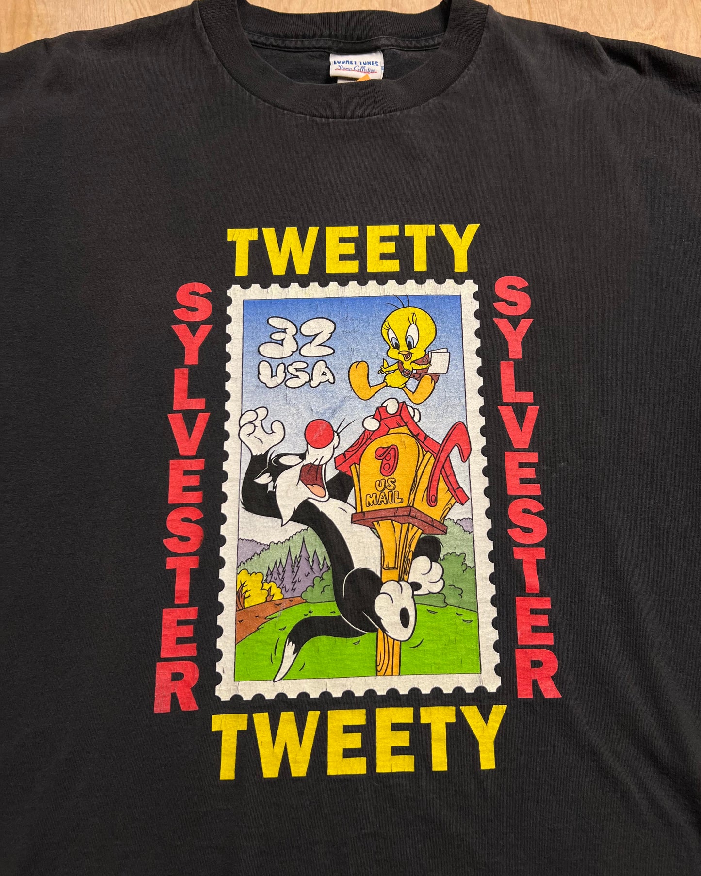 1997 Looney Tunes Stamp Collections Tweety x Sylvester T-Shirt