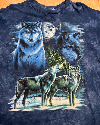 Vintage Wolf Night Scene Tie Dye T-Shirt