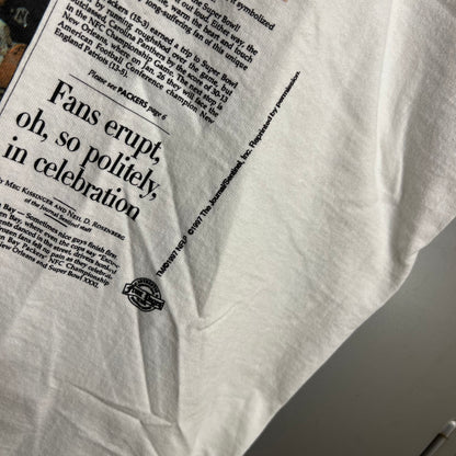 Vintage 1990s Green Bay Packers Super Bowl Bound x Milwaukee Journal Sentinel Brrr-illiant Single Stitch Fruit of the Loom T-Shirt