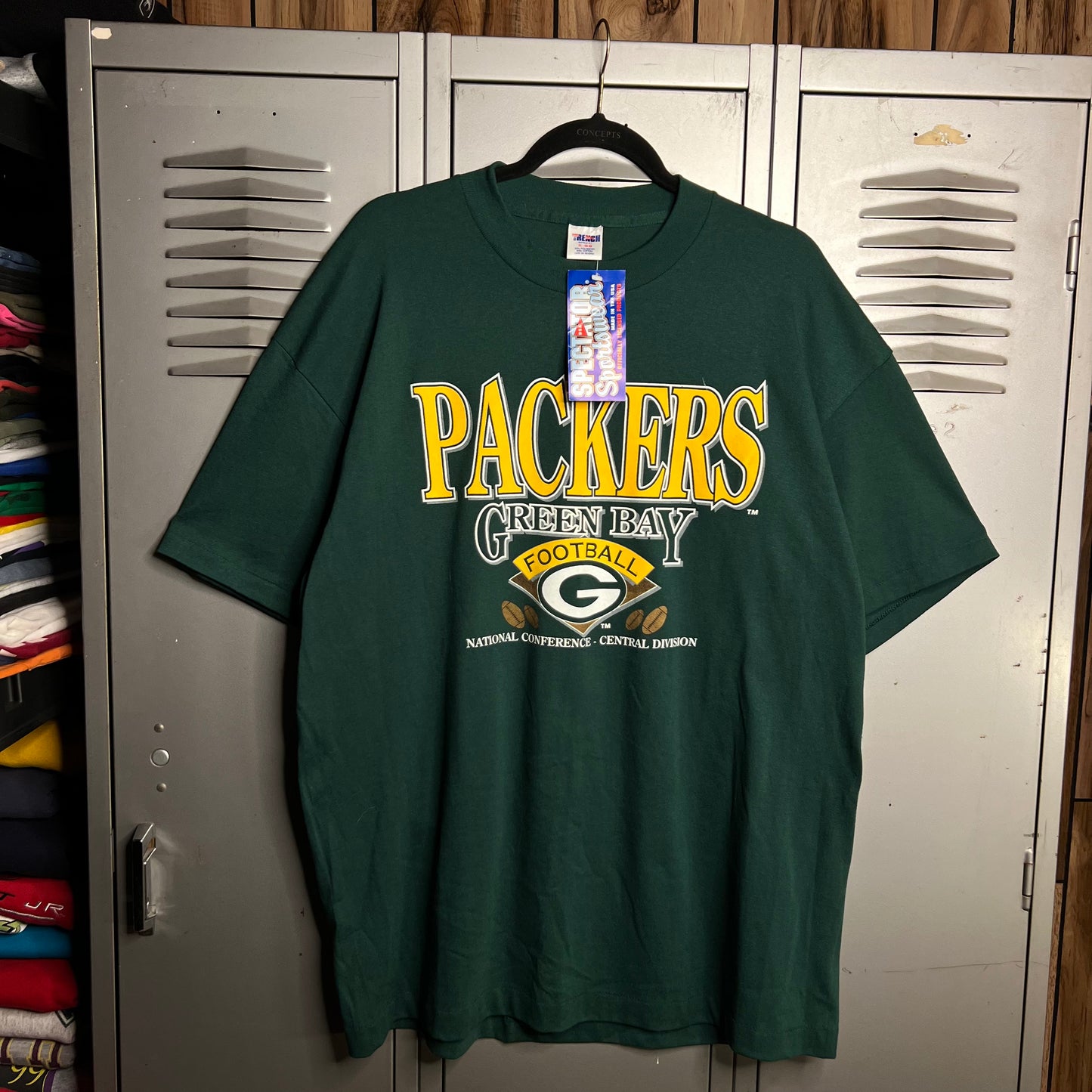 Vintage Early 1990s Deadstock NWT Green Bay Packers Single Stitch Trench T-Shirt