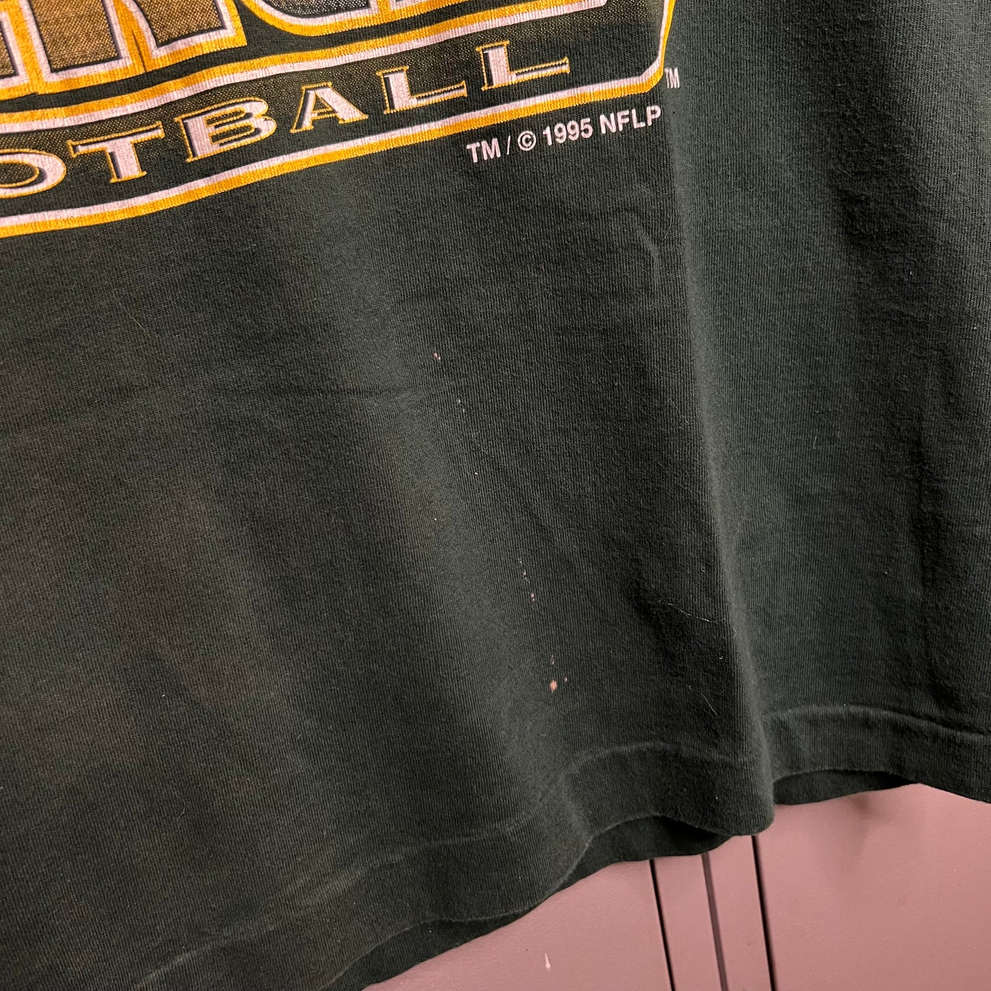 Vintage 1990s Faded Green Bay Packers Fruit of the Loom Single Stitch T-Shirt