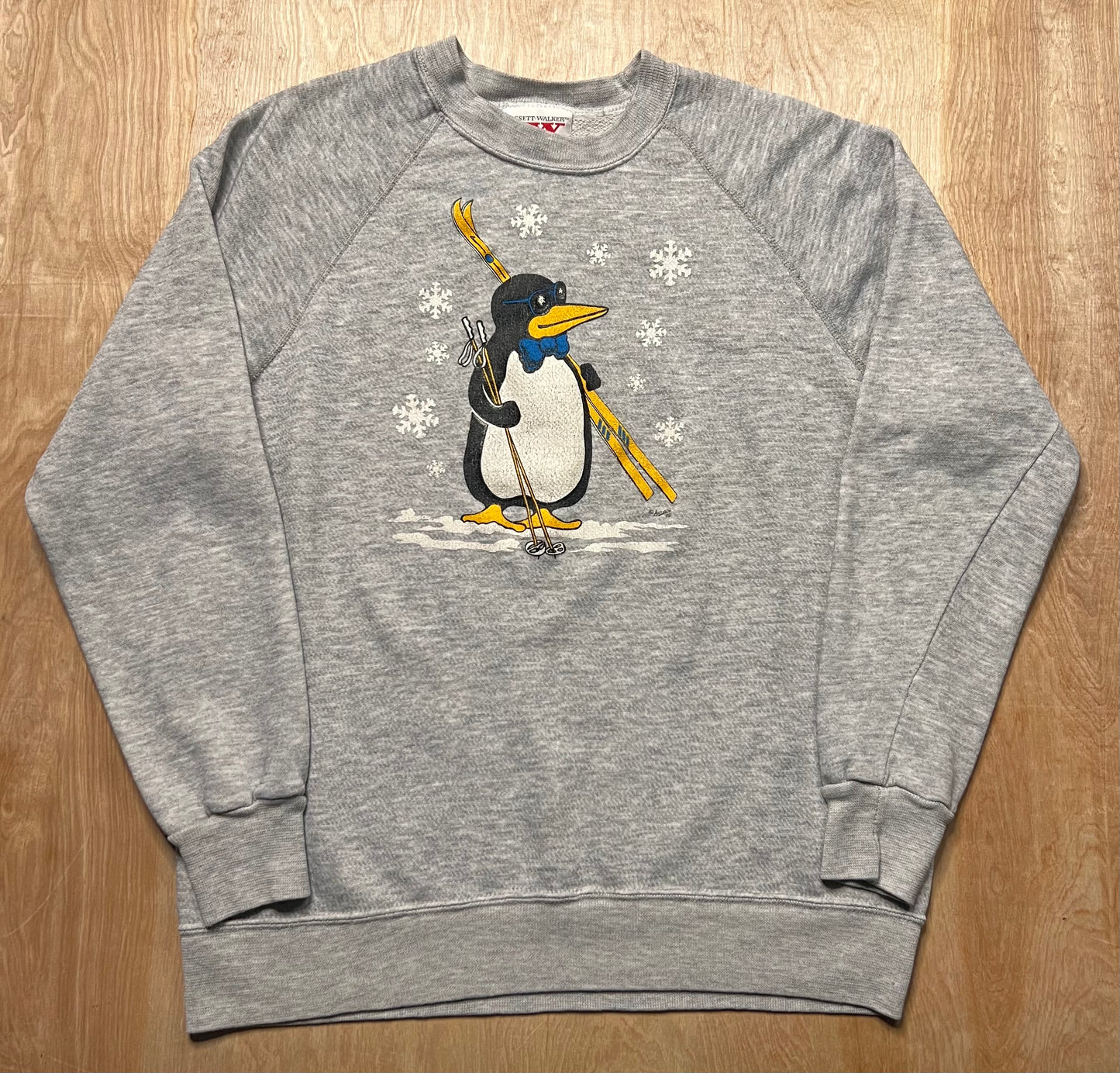 1986 Penguin Skiing Bassett Walker Crewneck