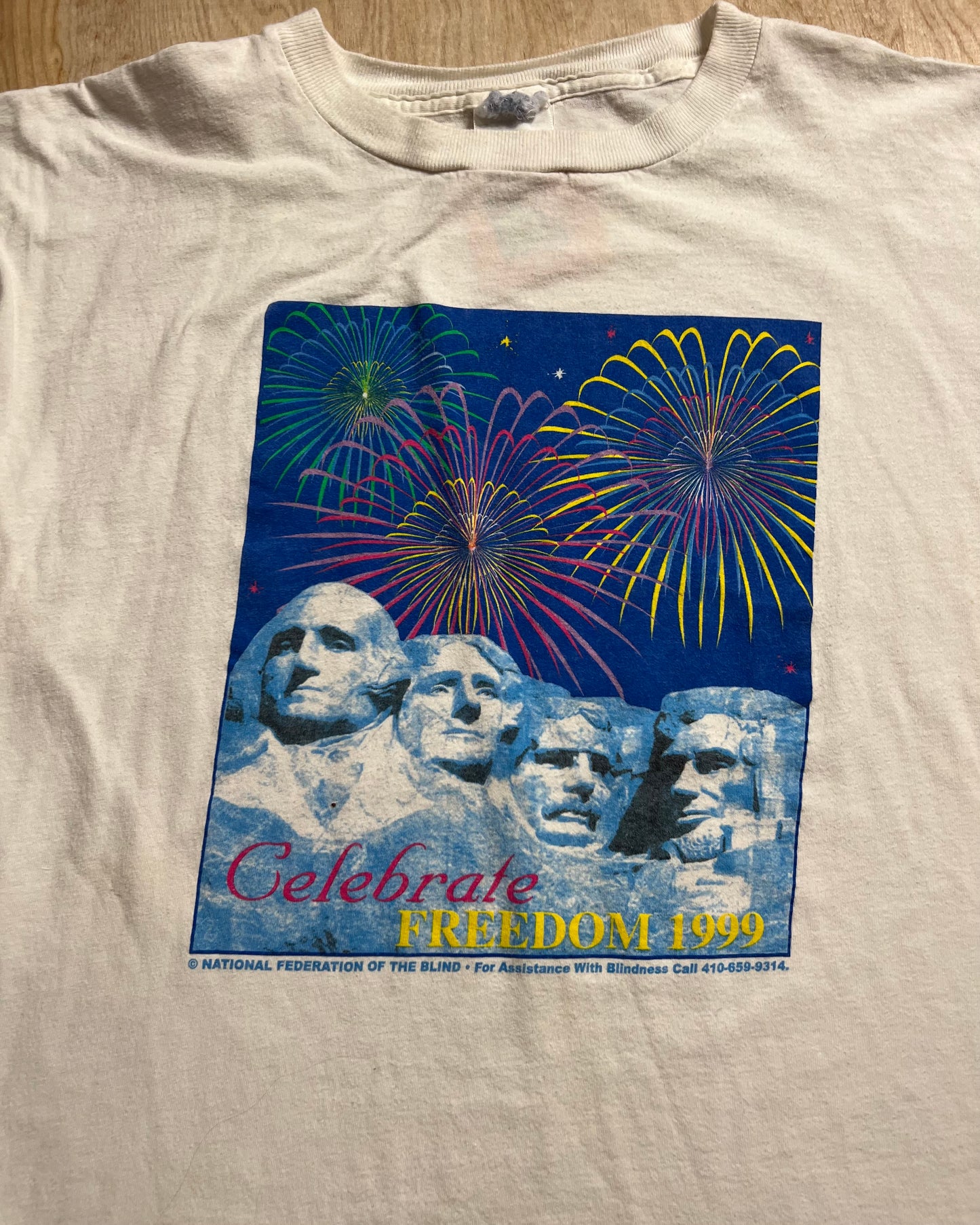 1999 Mt Rushmore "Celebrate Freedom" T-Shirt