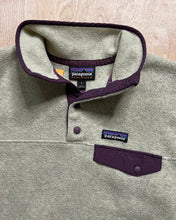 Load image into Gallery viewer, Modern Patagonia Synchilla Snap T Fleece
