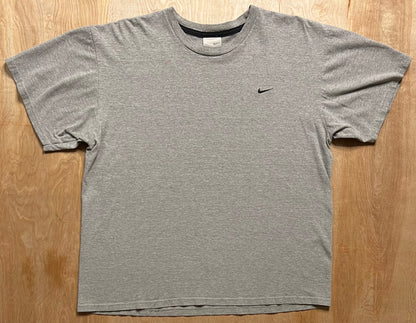 2000's Nike Mini Swoosh T-Shirt