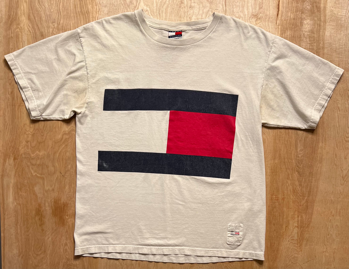 Vintage Tommy Hilfiger T-Shirt
