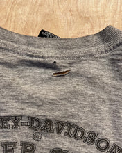 Load image into Gallery viewer, 2004 Harley Davidson Distressed Pocket T-Shirt
