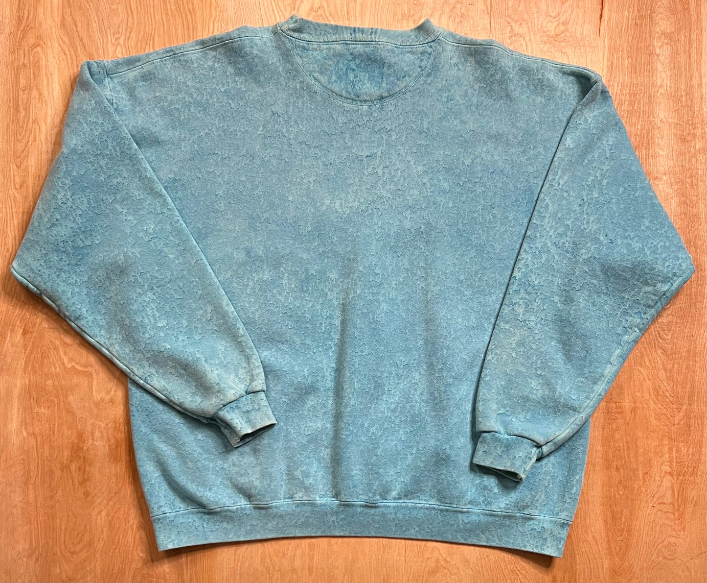 Vintage Minnesota Zoo Water Dye Crewneck