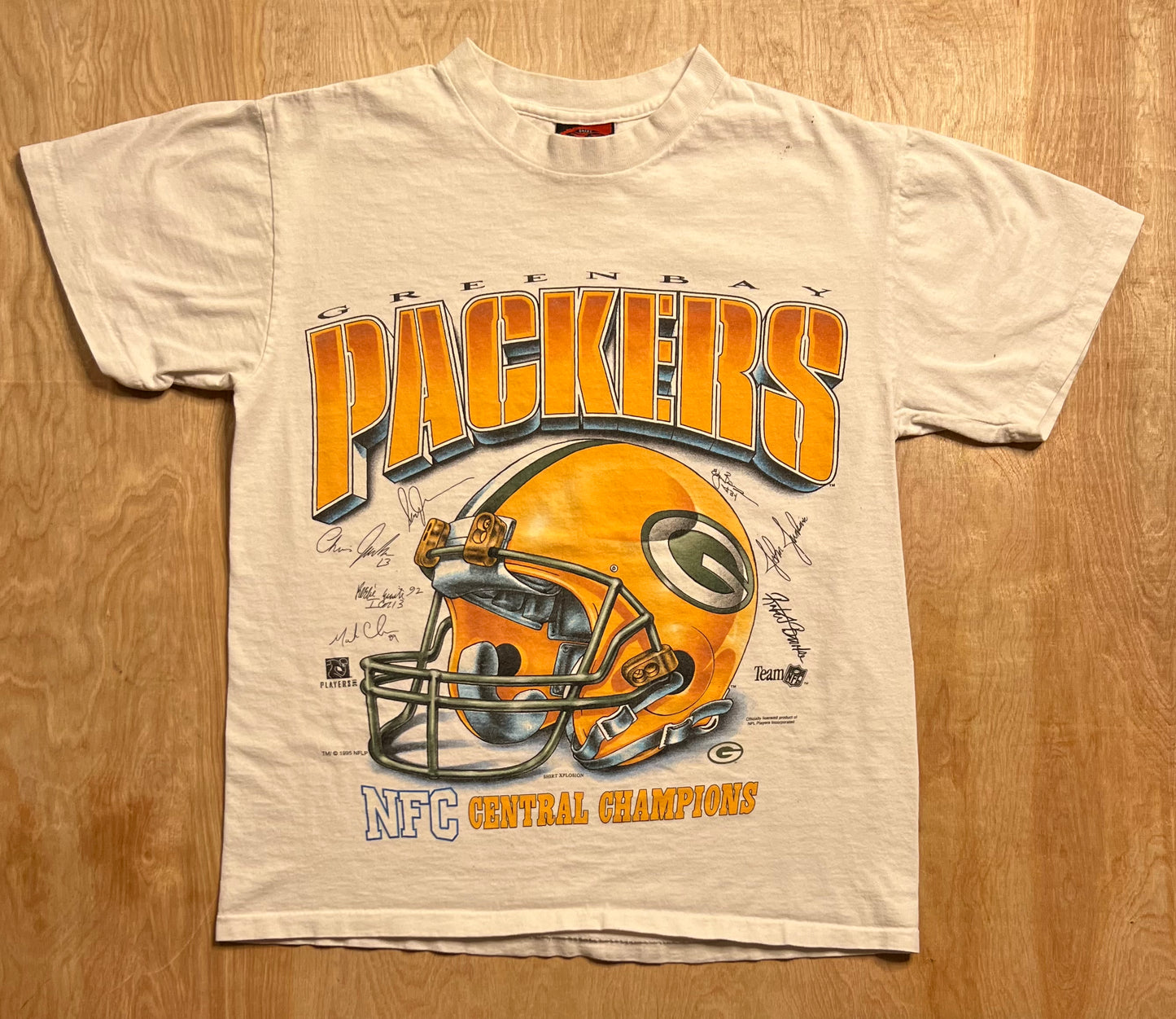 1995 Green Bays Packers NFC Central Champions Helmet x Signatures Single Stitch T-Shirt