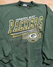 Load image into Gallery viewer, Vintage Green Bay Packers Logo 7 Heavy Weight Crewneck
