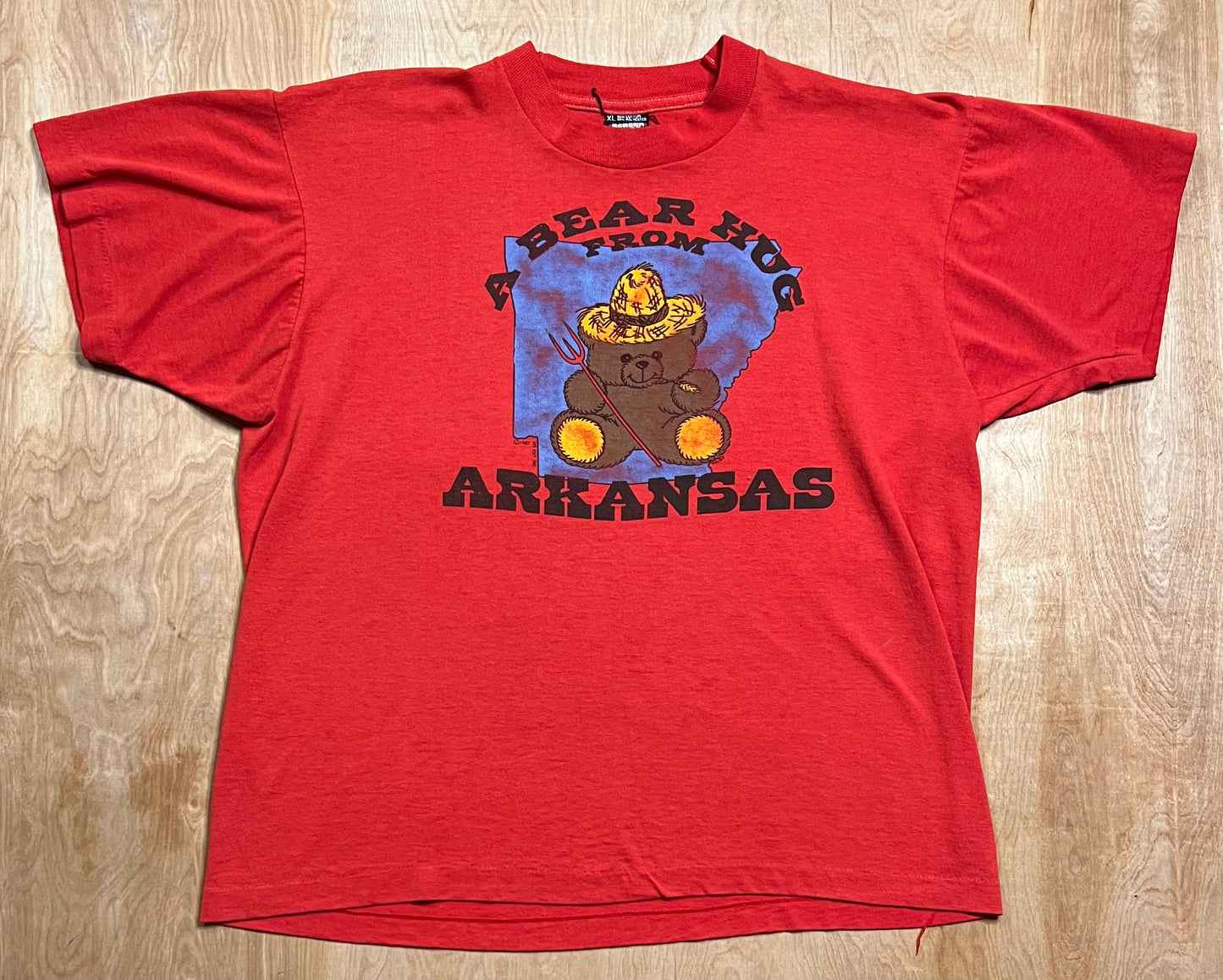 1987 "A Bear Hug From Arkansas" Single Stitch T-Shirt