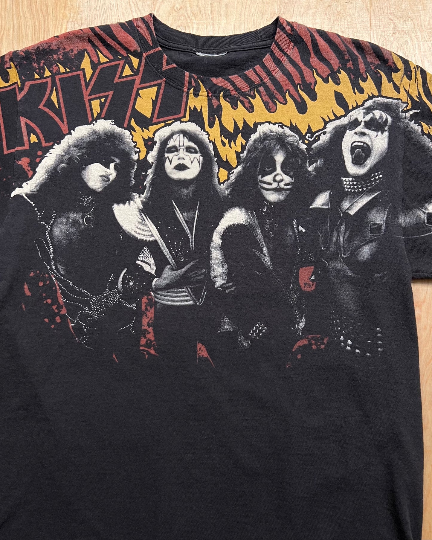 Vintage Kiss Big Graphic T-Shirt