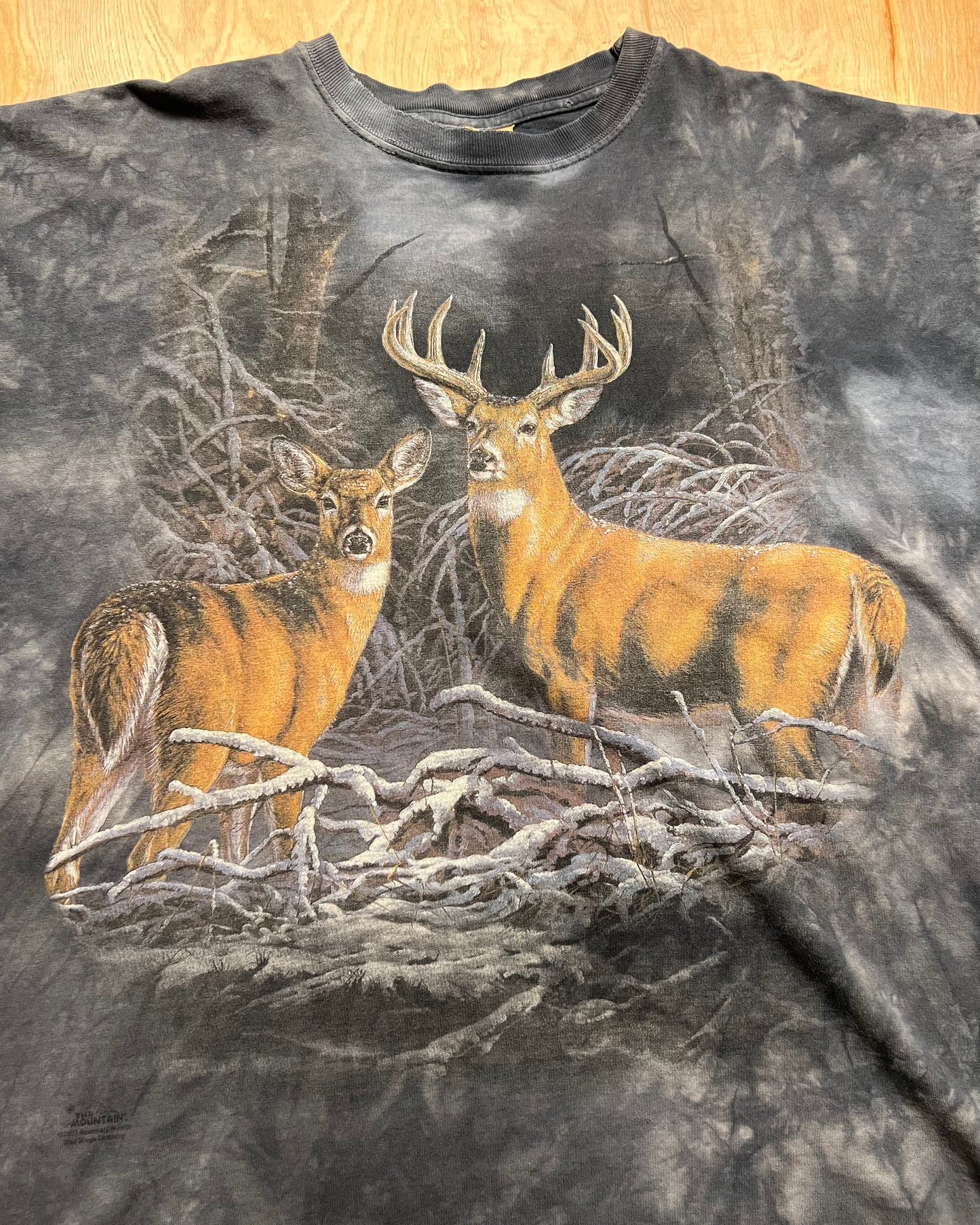 Vintage The Mountains Whitetail Deer T-Shirt