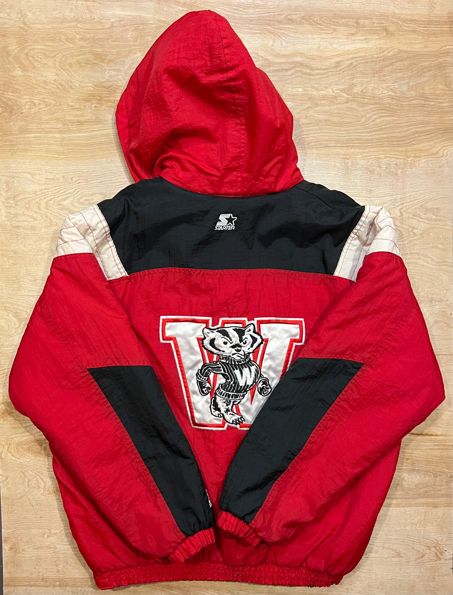 Vintage University of Wisconsin Badgers Insulated Starter Pullover