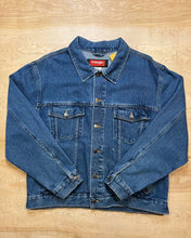 Load image into Gallery viewer, Classic Wrangler Hero Denim Jacket
