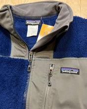 Load image into Gallery viewer, Patagonia Sherpa Fleece Jacket
