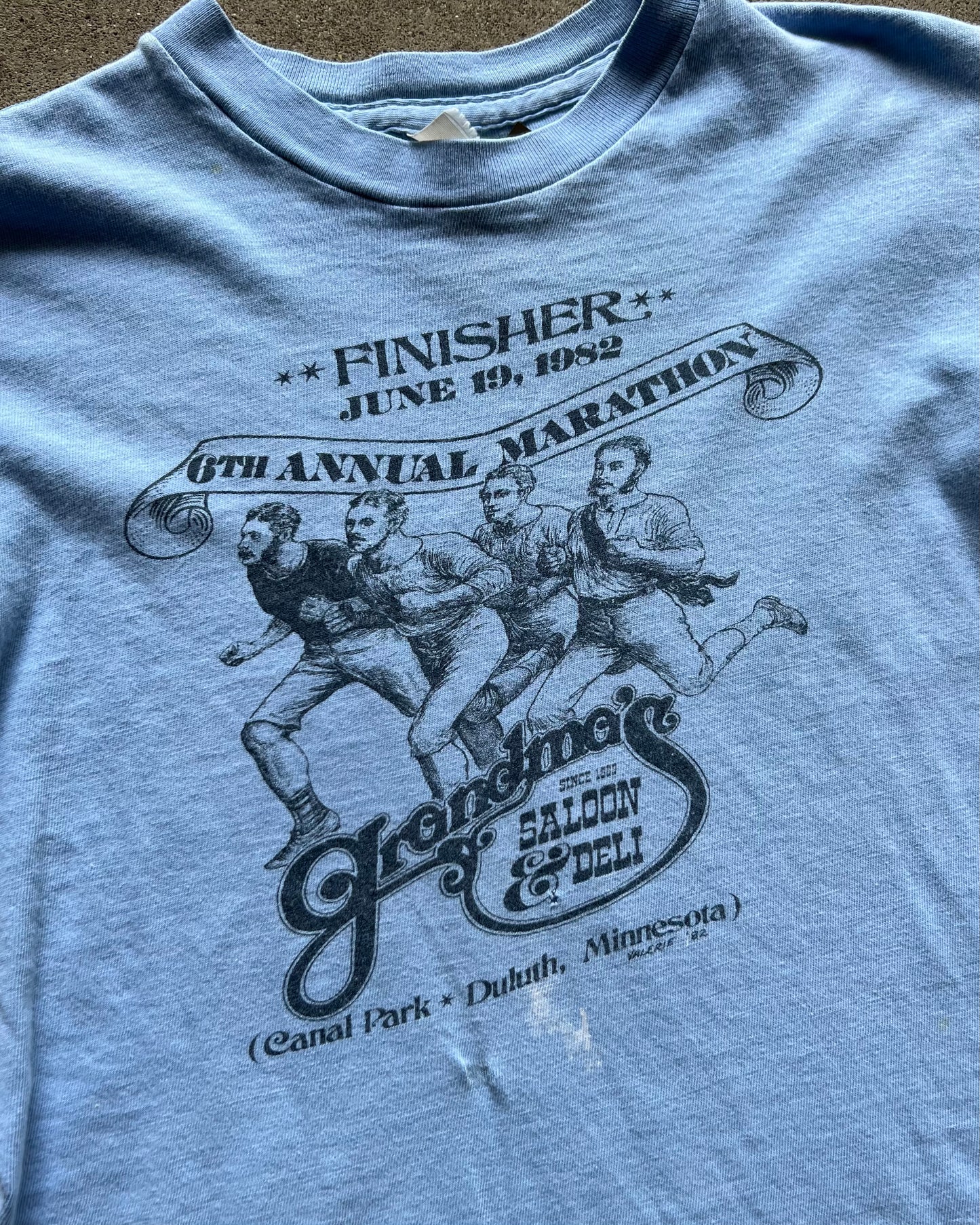 1982 6th Annual Grandmas Marathon Finisher Single Stitch T-Shirt