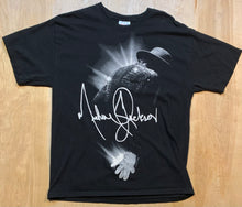 Load image into Gallery viewer, 2009 Micheal Jackson with White Glove T-Shirt
