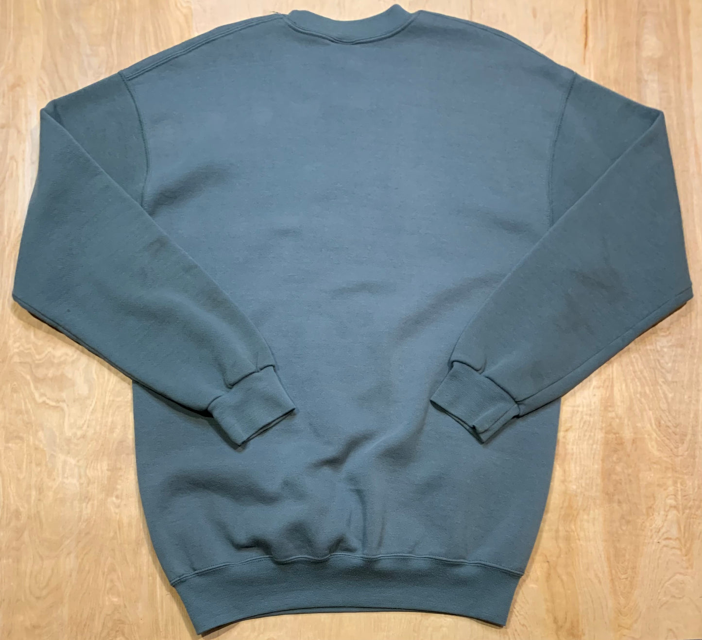 90's Russell Essential Crewneck