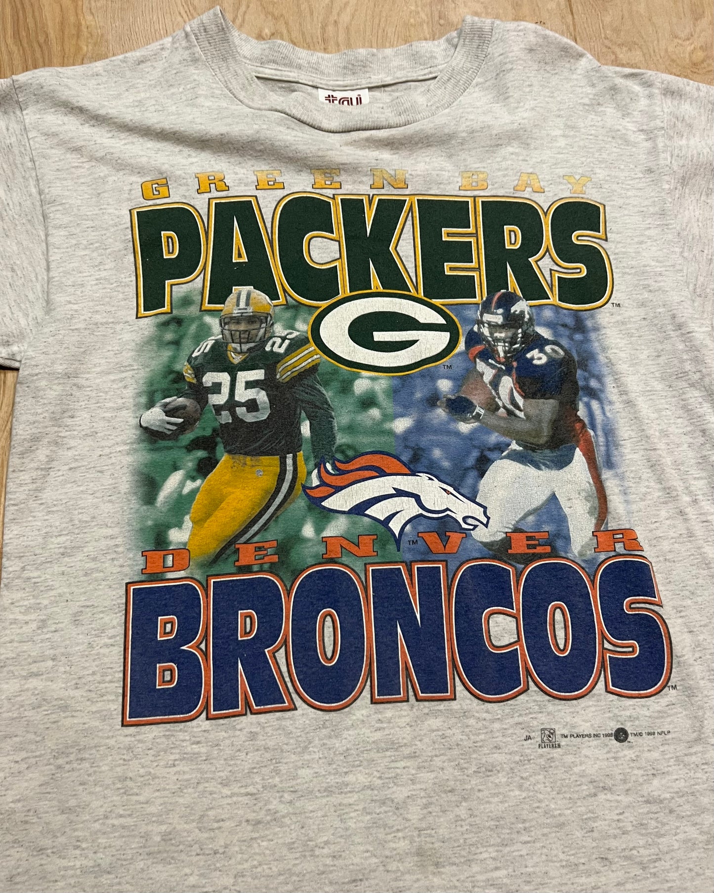 1998 Super Bowl Green Bay Packers vs Denver Broncos T-Shirt