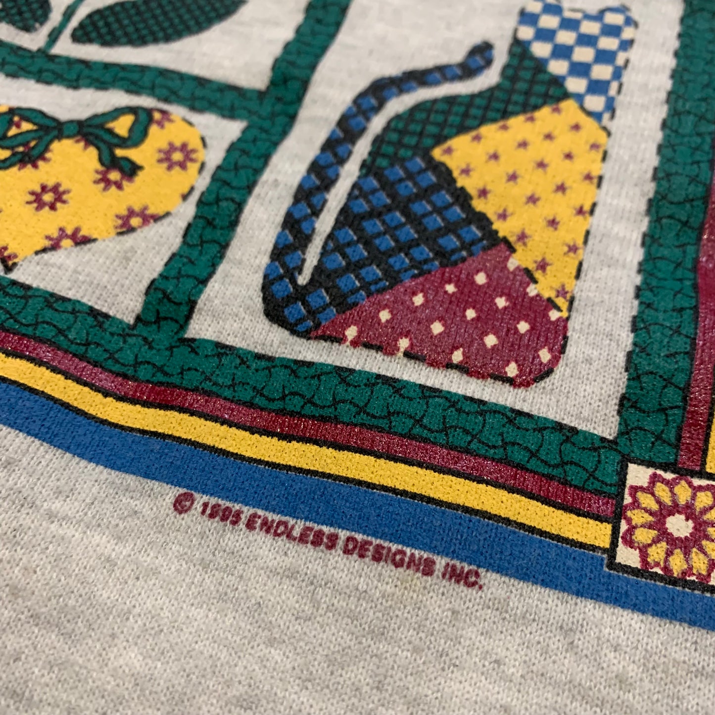 1995 Jerzees Endless Designs Grandma Style Crewneck