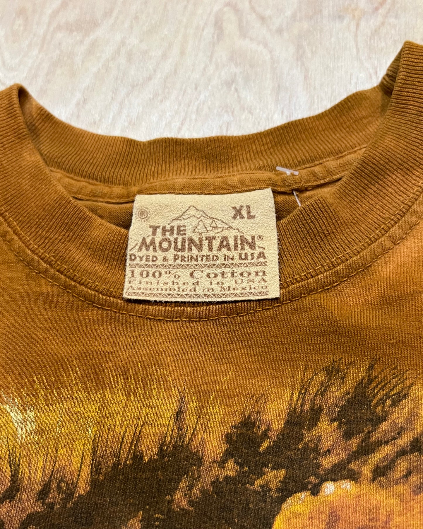 2001 Lion Pride The Mountains T-Shirt