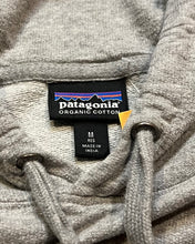 Load image into Gallery viewer, Vintage Patagonia Organic Cotton Hoodie

