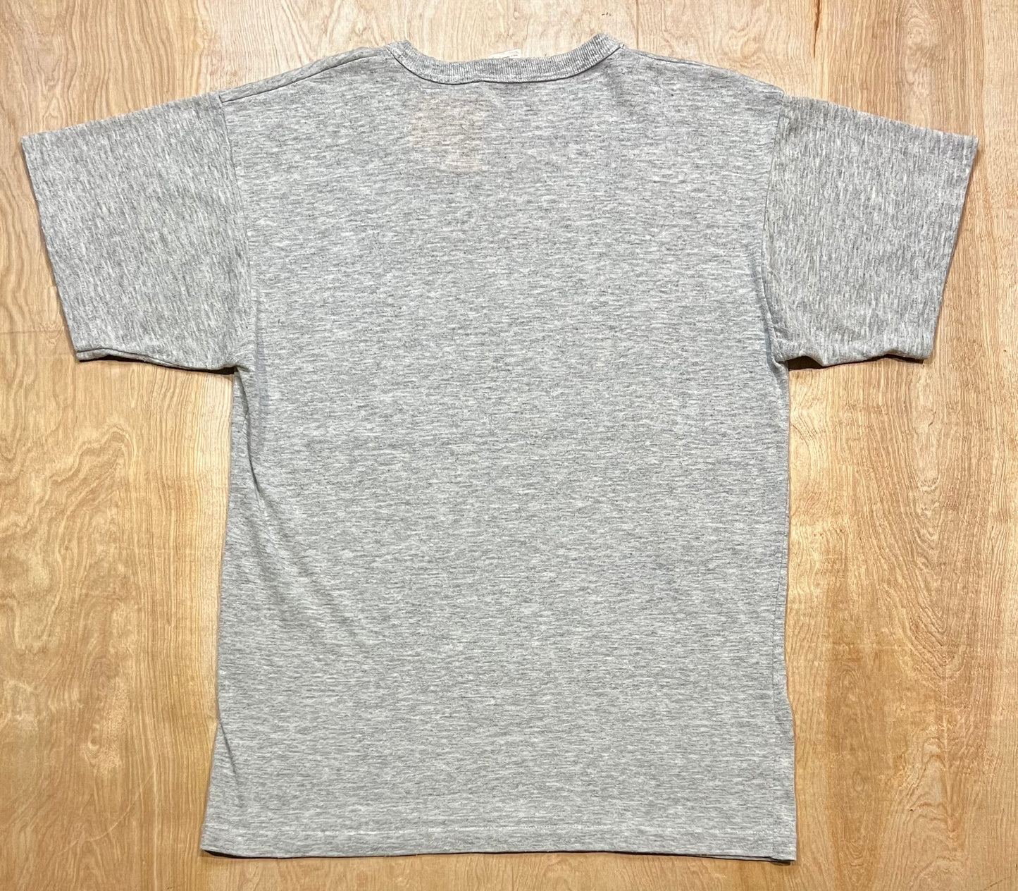 Vintage 80's Lake of the Woods Canada Single Stitch T-Shirt