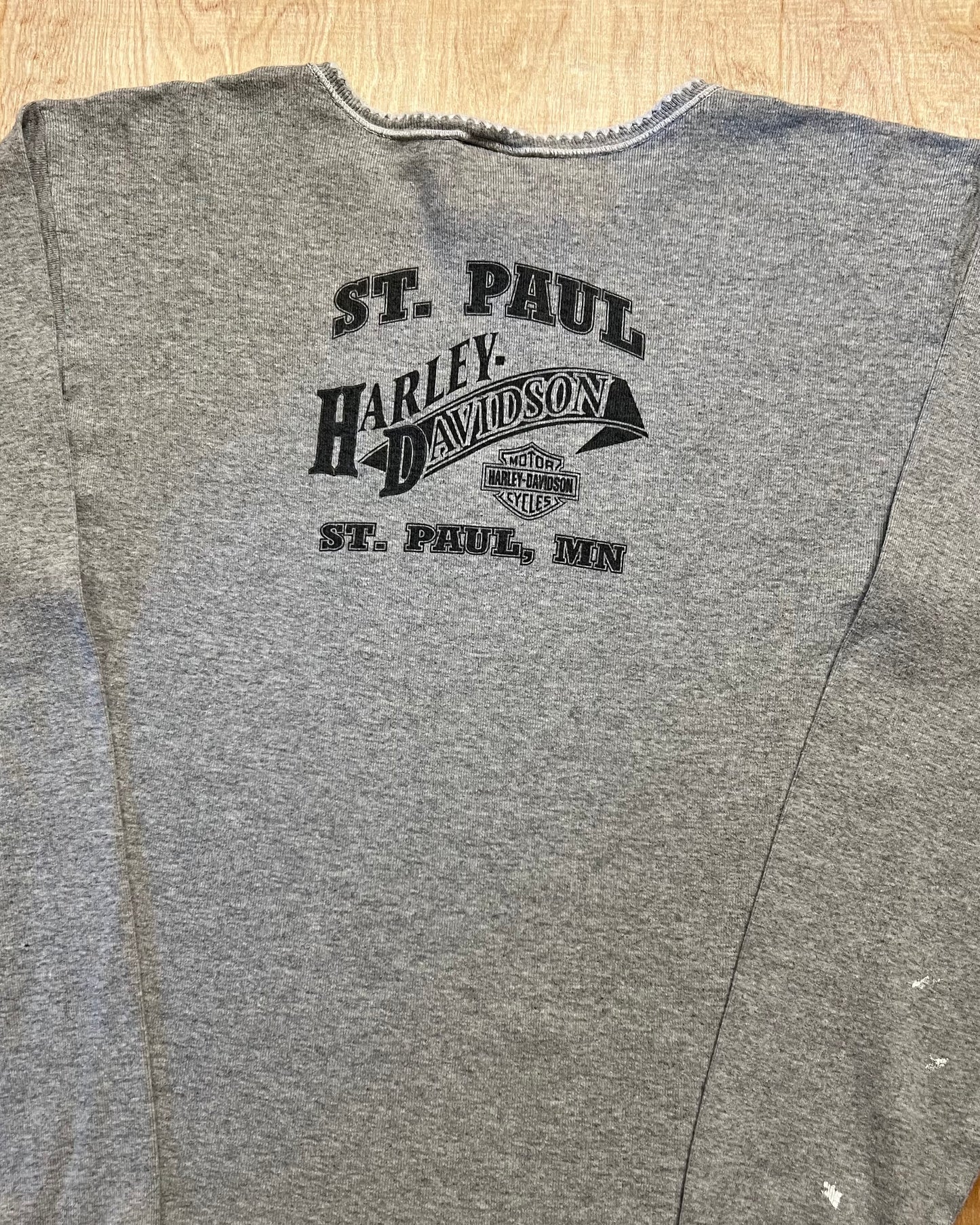 1990's Harley Davidson St Paul, Minnesota Long Sleeve Shirt