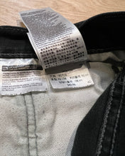 Load image into Gallery viewer, Levi&#39;s - 522 Blackout Jeans
