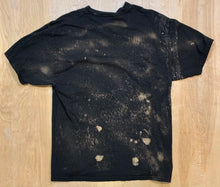 Load image into Gallery viewer, 90&#39;s &quot;The Strong Survive&quot; Graphic T-shirt
