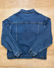 Load image into Gallery viewer, Classic Wrangler Hero Denim Jacket
