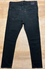 Load image into Gallery viewer, Levi&#39;s - 522 Blackout Jeans
