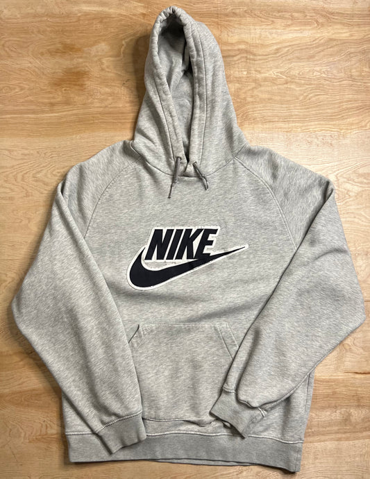 Y2K Nike Logo Silver Tag Hoodie