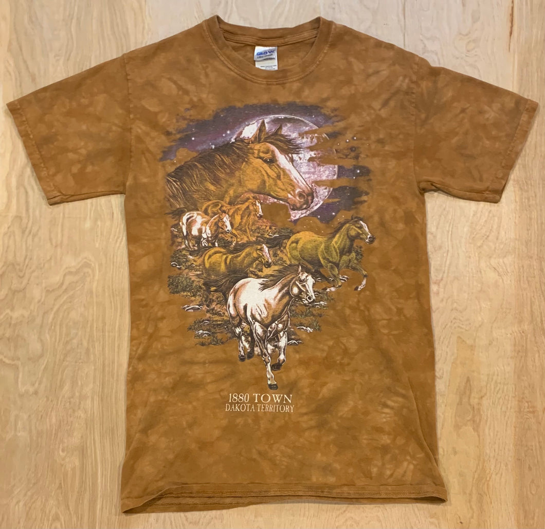 1880 Dakota Territory Horse Graphic T-shirt