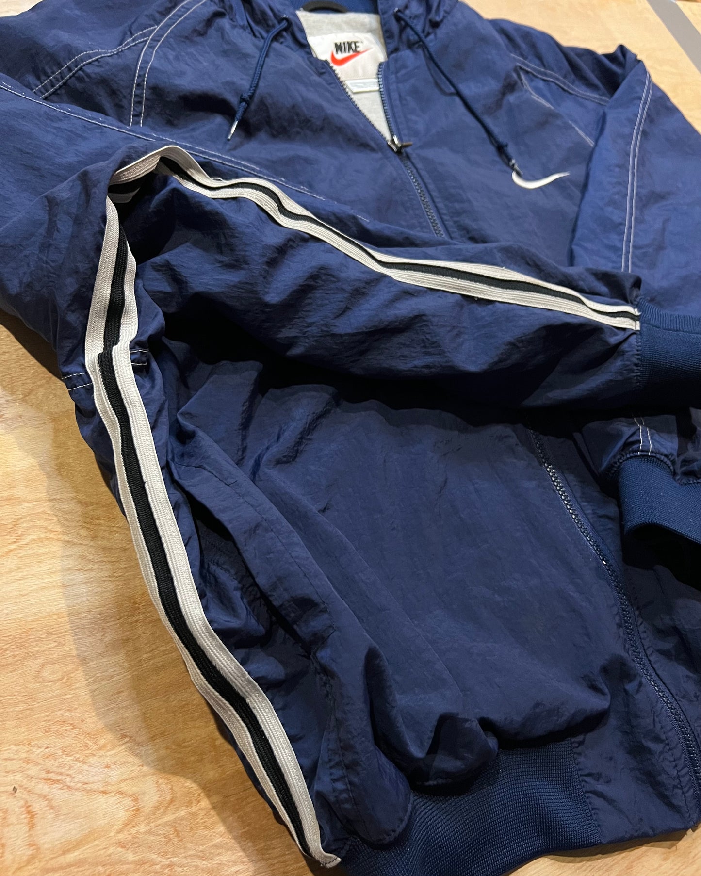 Vintage 90's Nike Insulated Windbreaker Jacket