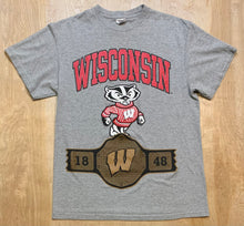 Load image into Gallery viewer, Wisconsin Badgers Belt T-Shirt
