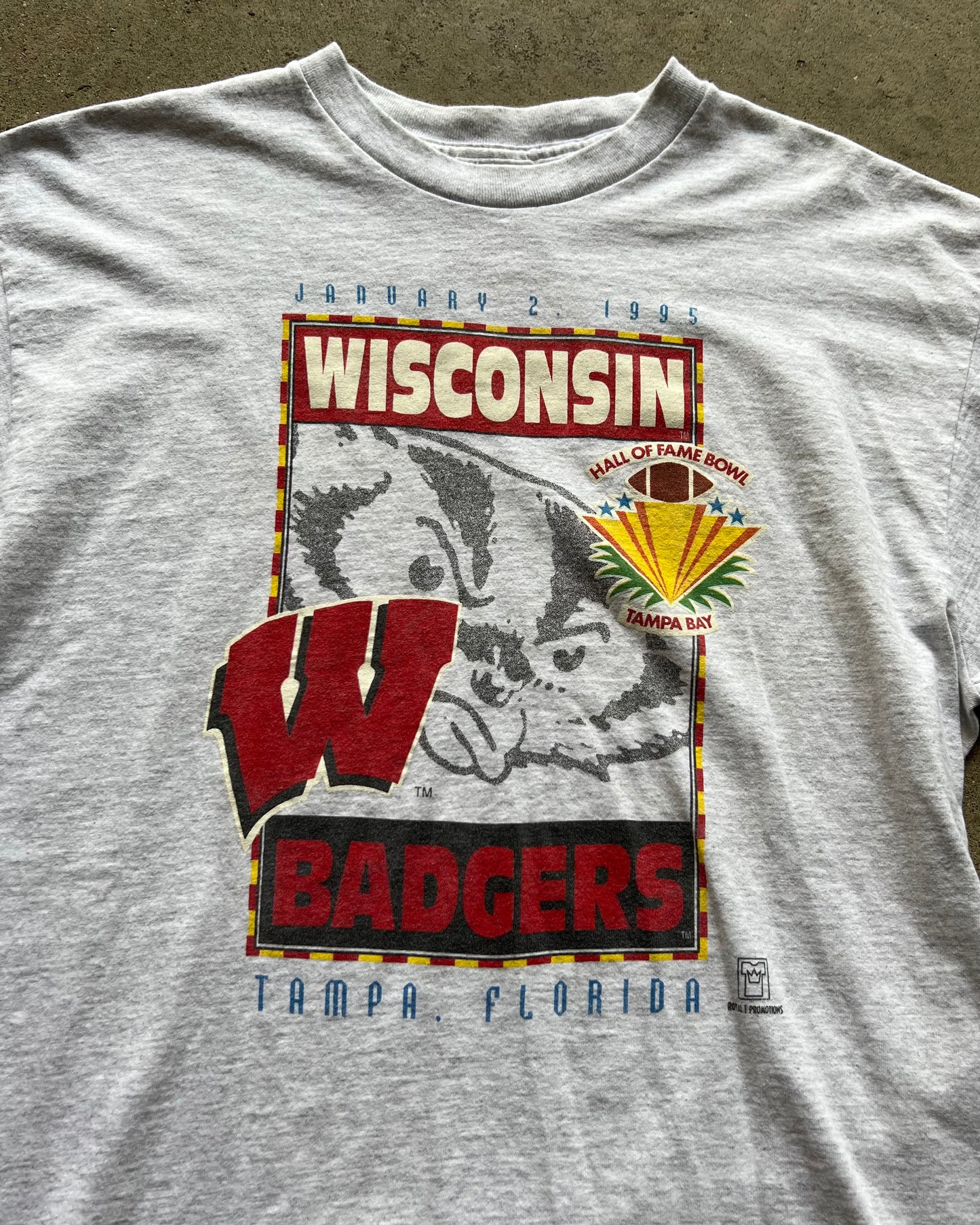 1995 Wisconsin Badgers Hall of Fame Bowl Single Stitch T-Shirt